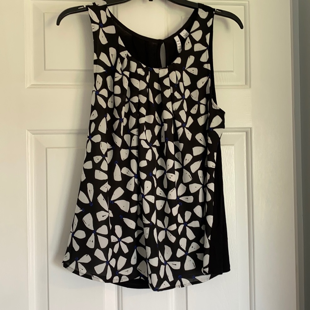 Floral tank